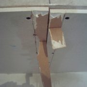 Comment masticer les joints de cloisons sèches selon la technologie