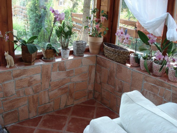 La dalle flexible en acrylique imite la maçonnerie