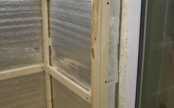 Montage dans les coins et les pentes Montage dans les coins et les pentes