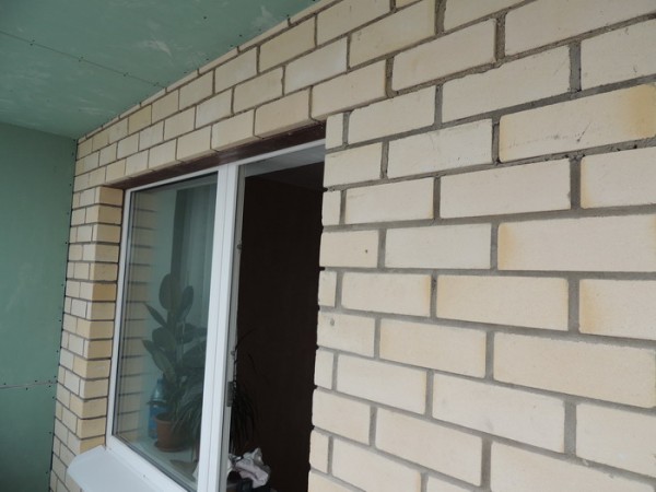 Mur extérieur du bâtiment Mur extérieur du bâtiment