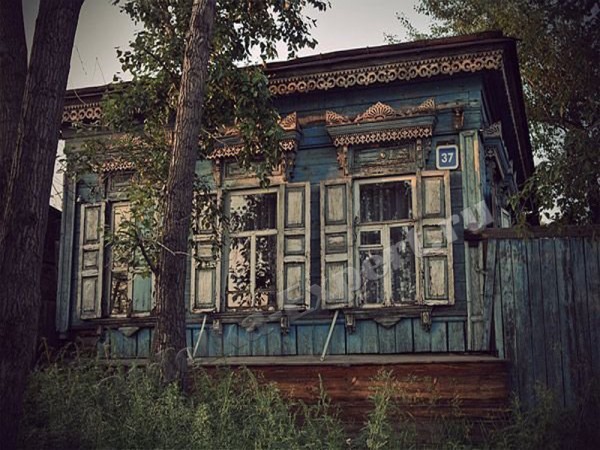 Mais pour une telle maison, elle a raison Mais pour une telle maison, elle a raison