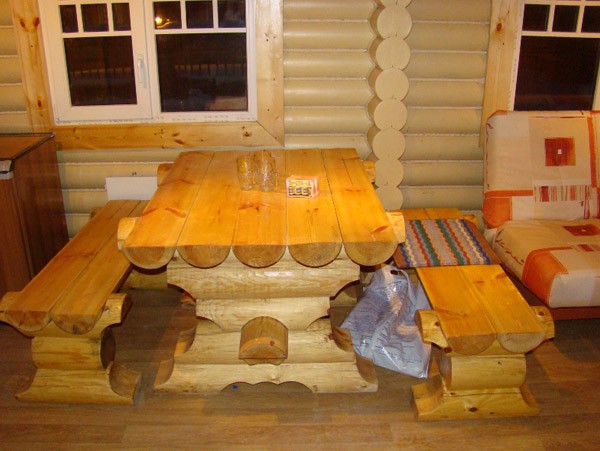 Finir une maison de campagne à l'intérieur dans le style russe Finir une maison de campagne à l'intérieur dans le style russe