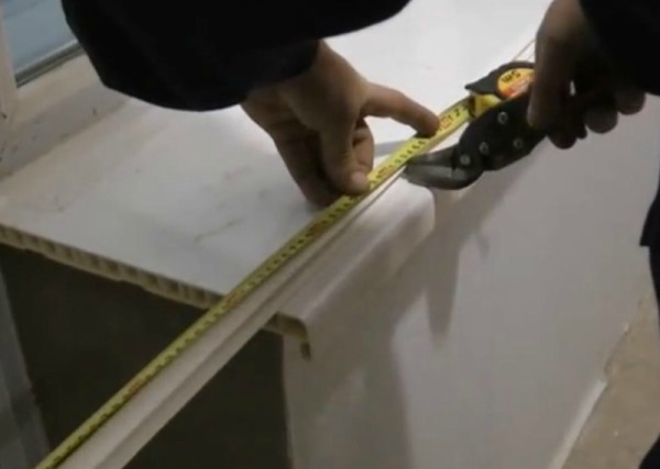 Marquer et couper la longueur requise