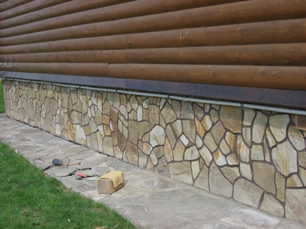 Nous utilisons de la pierre naturelle pour la décoration