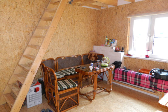 Les espaces intérieurs ne peuvent pas être finis si vous êtes satisfait de la couleur et de la texture des murs Les espaces intérieurs ne peuvent pas être finis si vous êtes satisfait de la couleur et de la texture des murs