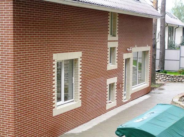 Bardage en panneau de clinker