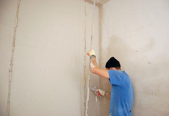 Servez-vous d'une spatule ou d'un autre objet pointu Servez-vous d'une spatule ou d'un autre objet pointu