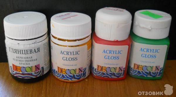 Peintures acryliques pour plastique