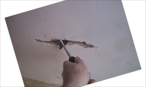 Remplissage de fissure avant mastic Remplissage de fissure avant mastic