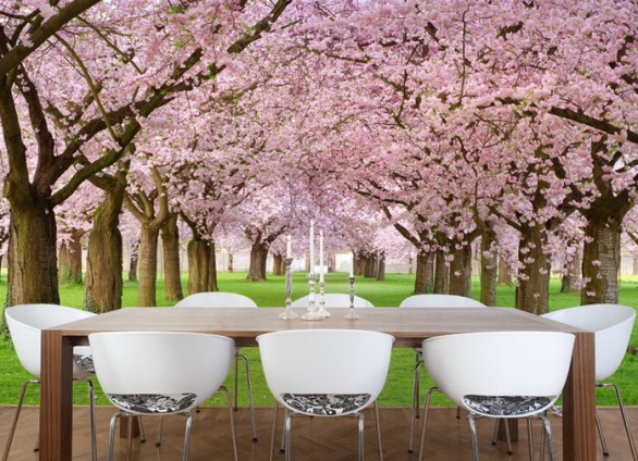 Jardin de cerisiers en fleurs à l'intérieur de la salle à manger Jardin de cerisiers en fleurs à l'intérieur de la salle à manger