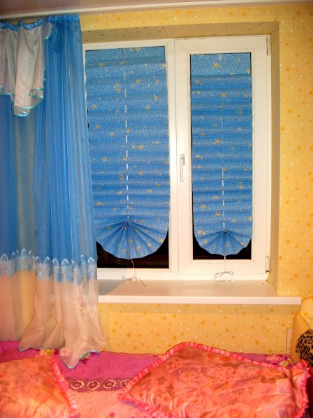 Rideau romain de papier peint Rideau romain de papier peint