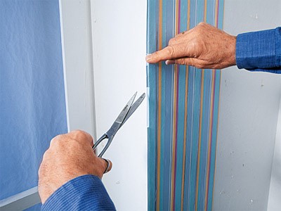 Comment coller du papier peint intissé Comment coller du papier peint intissé