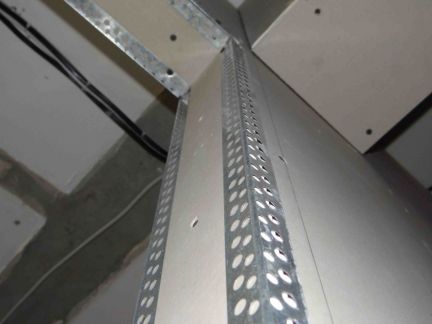 L'utilisation de ruban perforé L'utilisation de ruban perforé