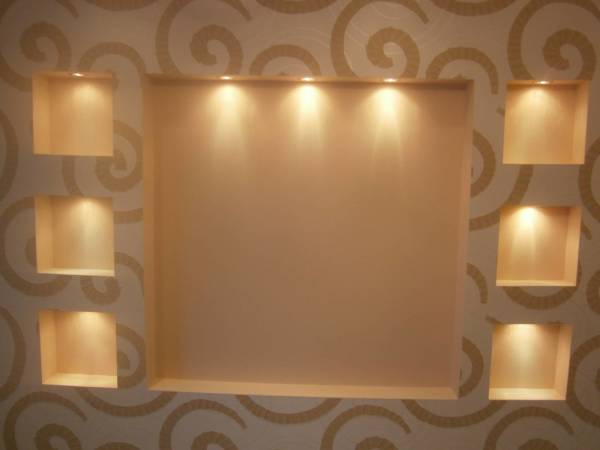 Quelle que soit la méthode d'installation des plaques de plâtre sur les murs, vous obtiendrez une surface plane sur laquelle vous pourrez fantasmer davantage. Quelle que soit la méthode d'installation des plaques de plâtre sur les murs, vous obtiendrez une surface plane sur laquelle vous pourrez fantasmer davantage.