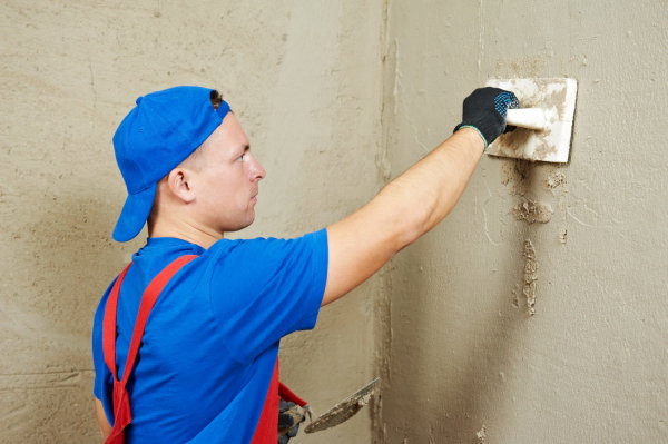 Le plâtrage des murs avant l'installation des plaques de plâtre peut servir de protection des murs contre l'humidité, et donc contre les moisissures et les champignons. Le plâtrage des murs avant l'installation des plaques de plâtre peut servir de protection des murs contre l'humidité, et donc contre les moisissures et les champignons.