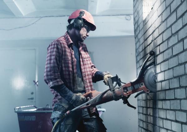 Dans les maisons en briques, murs porteurs Dans les maisons en briques, murs porteurs