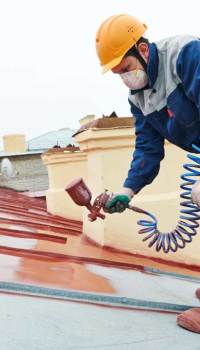 Les peintures alkyde hydrophobes pour le métal ont des caractéristiques d'étanchéité