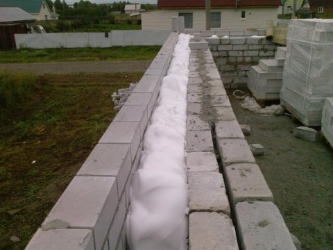 Conduire l'isolation au pénoizol