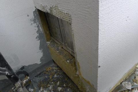 Enduit de laine minérale. Enduit de laine minérale.