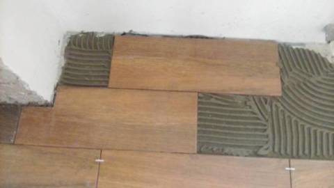 Carrelage dans le couloir: pose Carrelage dans le couloir: pose