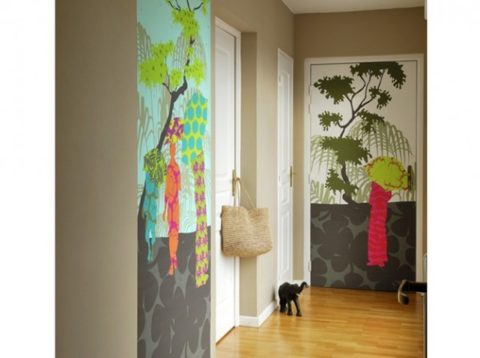 Panneau dans le couloir